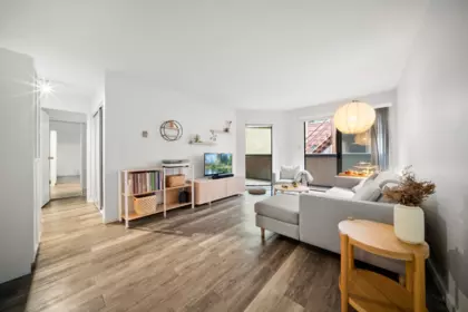 209 975 W 13th Avenue, Vancouver, BC, Vancouver — Apartment/Condo for sale