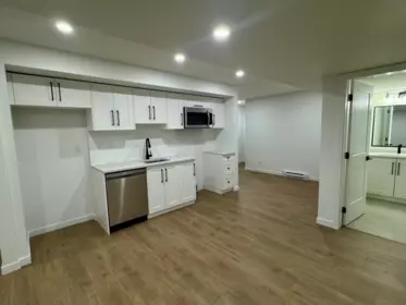 Kitchen Island Photo of 20839 35 Avenue, Langley, BC