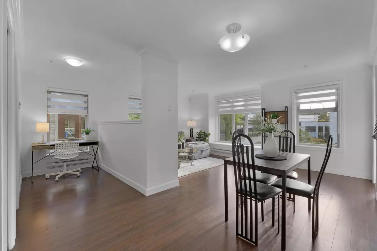 Family Room Photo of 202 8084 120a Street, Surrey, BC