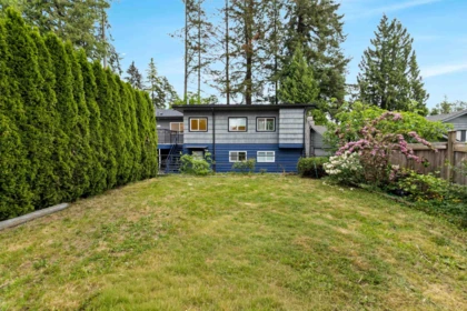 Breakfast Nook Photo of 3755 Coast Meridian Road, Port Coquitlam, BC