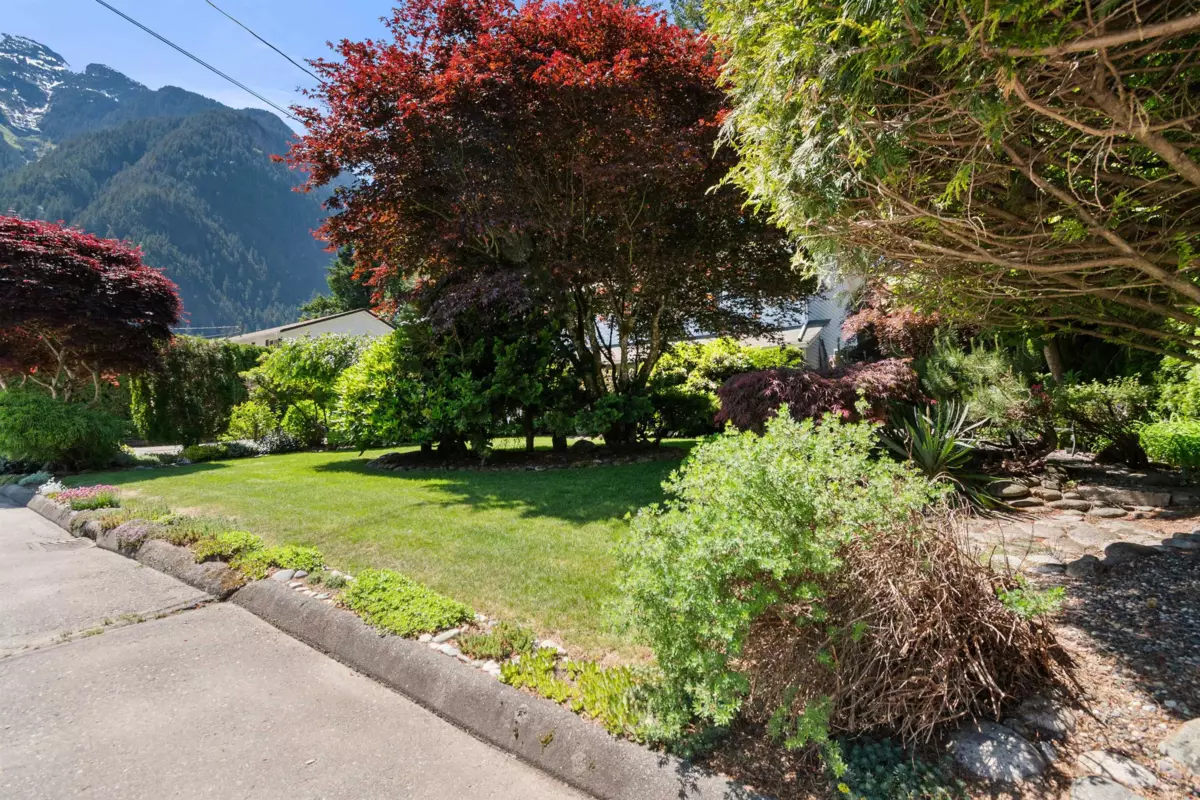 Living Room Photo of 21035 Swallow Place, Hope, BC