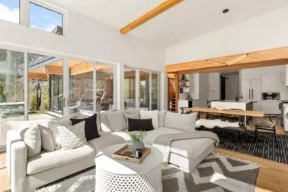 9149 Wedge Creek Rise, Whistler, BC, Whistler — Single Family Residence for sale
