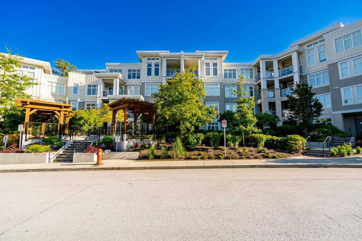 Exterior Rear Photo of 502 15436 31 Avenue, Surrey, BC