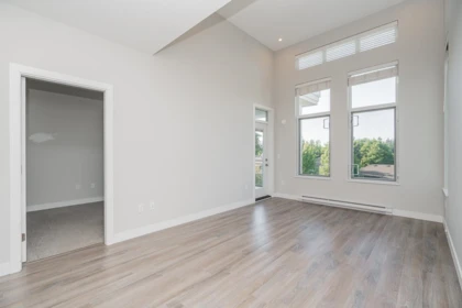 Loft / Bonus Room Photo of 502 15436 31 Avenue, Surrey, BC