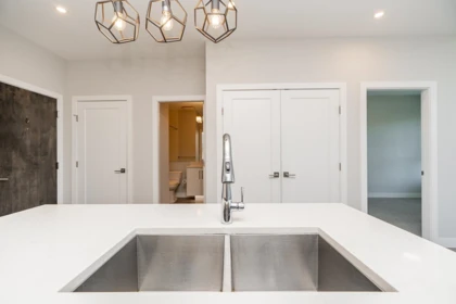 Walk-In Closet Photo of 502 15436 31 Avenue, Surrey, BC