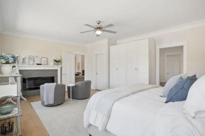 Entry Foyer Photo of 23696 36a Avenue, Langley, BC