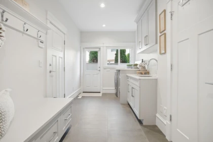 Laundry Room Photo of 23696 36a Avenue, Langley, BC