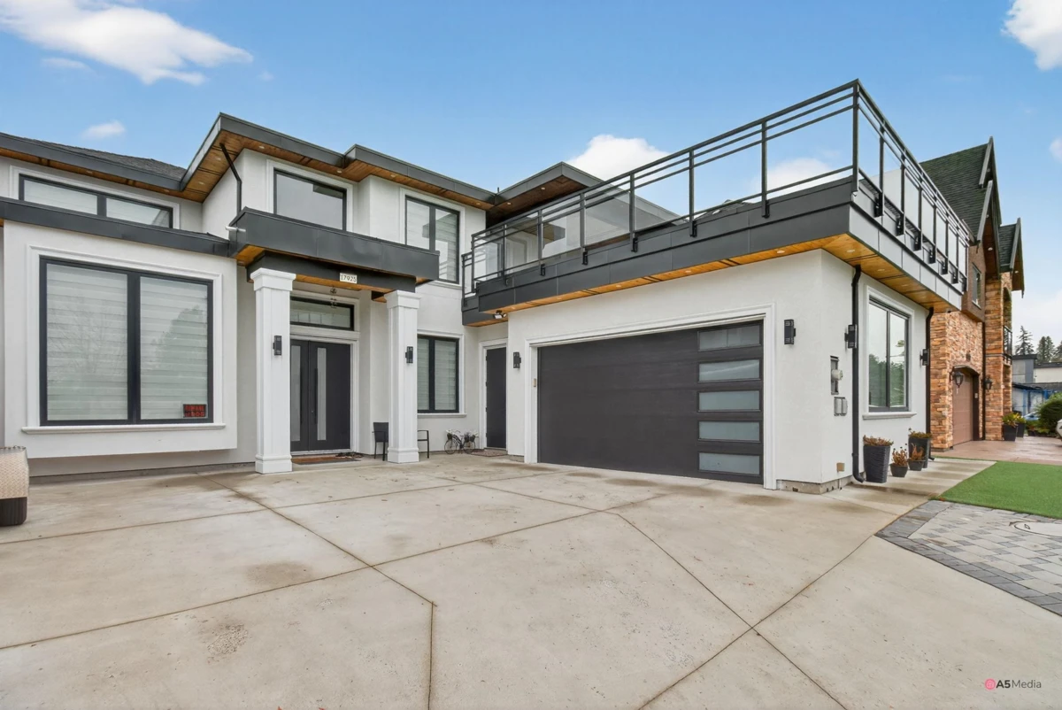 Exterior Rear Photo of 17925 56a Avenue, Surrey, BC