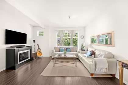 23 13886 62 Avenue, Surrey, BC, Surrey — Townhouse for sale