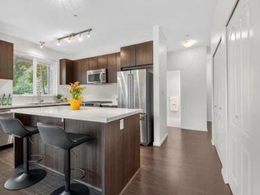 102 3107 Windsor Gate, Coquitlam, BC, Coquitlam — Apartment/Condo for sale
