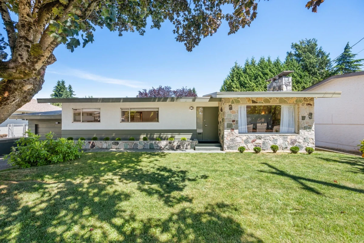 Exterior Rear Photo of 2120 Ware Street, Abbotsford, BC