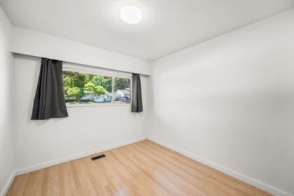 Office / Den Photo of 2120 Ware Street, Abbotsford, BC