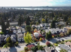 221 W 28th Street, North Vancouver, BC
