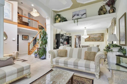 Entry Foyer Photo of 6188 127 Street, Surrey, BC