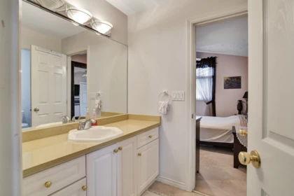 Office / Den Photo of 6188 127 Street, Surrey, BC