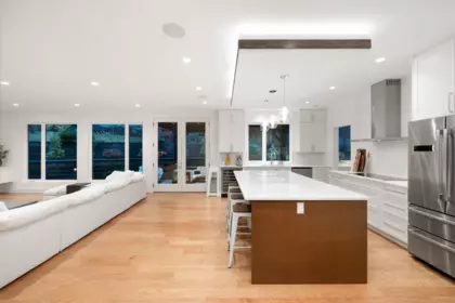 Breakfast Nook Photo of 2902 St. Andrews Avenue, North Vancouver, BC