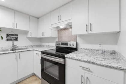 Breakfast Nook Photo of 103 7139 133a Street, Surrey, BC