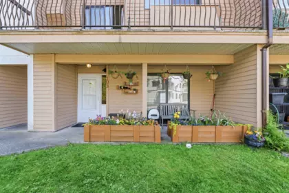103 7139 133a Street, Surrey, BC, Surrey — Townhouse for sale
