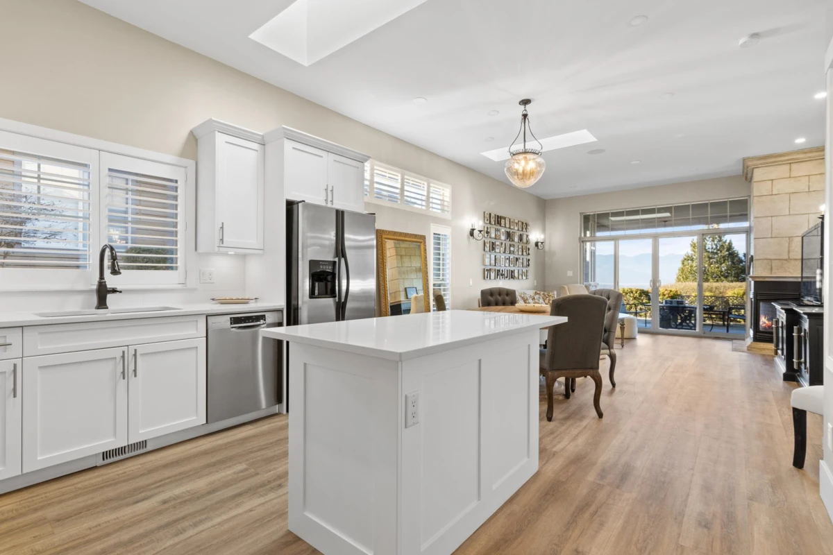Dining Area Photo of 104 51096 Falls Court, Chilliwack, BC