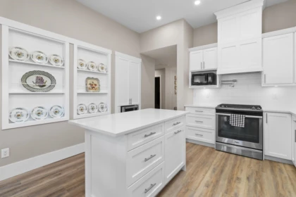 Kitchen Photo of 104 51096 Falls Court, Chilliwack, BC