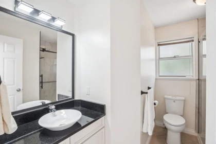 Hallway Photo of 8536 142a Street, Surrey, BC