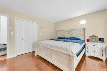 Powder Room Photo of 12643 Garibaldi Street, Maple Ridge, BC