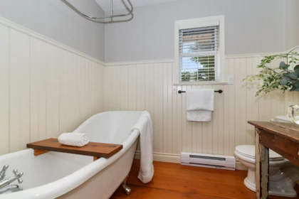 Hallway Photo of 4730 Boundary Road, Yarrow, BC