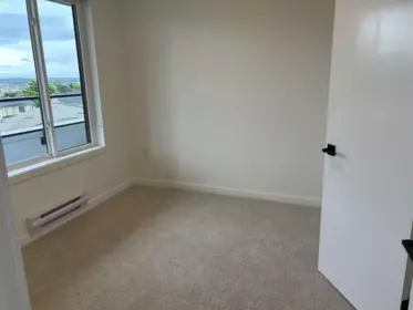 Walk-In Closet Photo of 305 6270 Gooseberry Drive, Surrey, BC