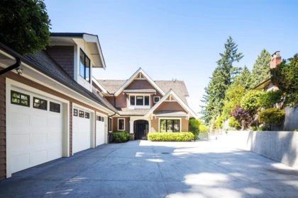 Aerial View of 2645 Rosebery Avenue, West Vancouver, BC