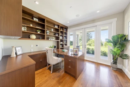 Breakfast Nook Photo of 2645 Rosebery Avenue, West Vancouver, BC