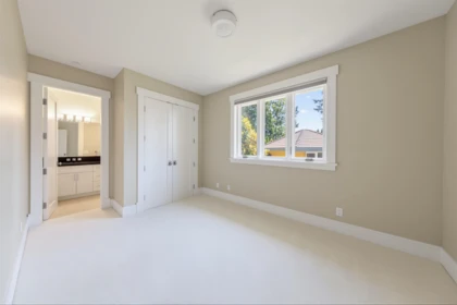 Laundry Room Photo of 2645 Rosebery Avenue, West Vancouver, BC