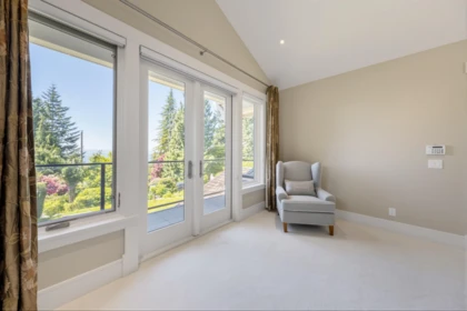 Office / Den Photo of 2645 Rosebery Avenue, West Vancouver, BC