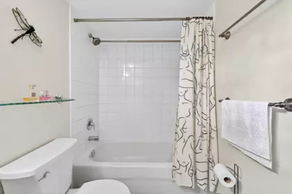 Laundry Room Photo of 104 1551 W 11th Avenue, Vancouver, BC