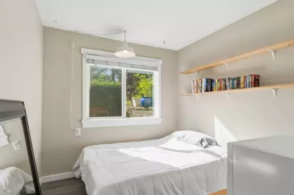 Primary Bedroom Photo of 2 310 Highland Way, Port Moody, BC