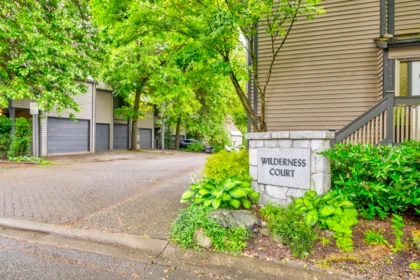 8574 Wilderness Court, Burnaby, BC, Burnaby — Townhouse for sale