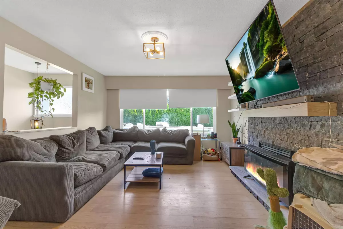 Living Room Photo of 12209 221 Street, Maple Ridge, BC