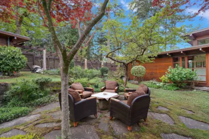Breakfast Nook Photo of 1228 1232 Greenleaf Lane, No City Value, BC