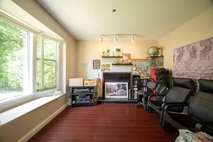 Breakfast Nook Photo of 4568 Hoy Street, Vancouver, BC