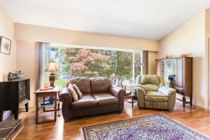 Breakfast Nook Photo of 10264 Main Street, Delta, BC