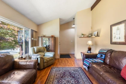 Primary Bedroom Photo of 10264 Main Street, Delta, BC