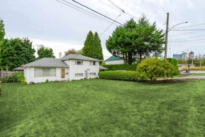 Breakfast Nook Photo of 9253 137a Street, Surrey, BC