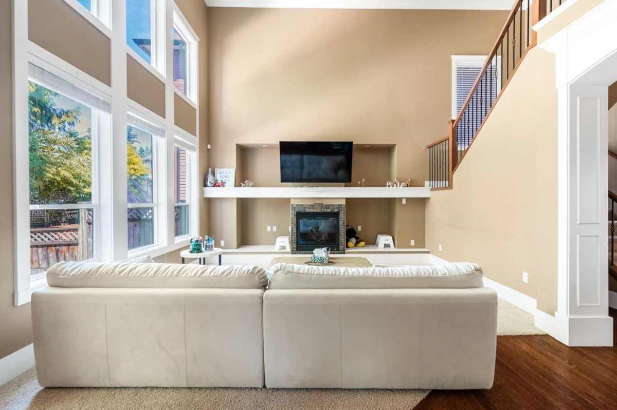Living Room Photo of 14771 34th Avenue, Surrey, BC
