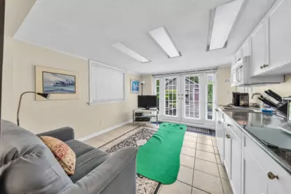 Street View Photo of 1049 W 33rd Avenue, Vancouver, BC
