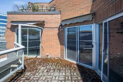 Front Yard Photo of 502 5733 Cambie Street, Vancouver, BC