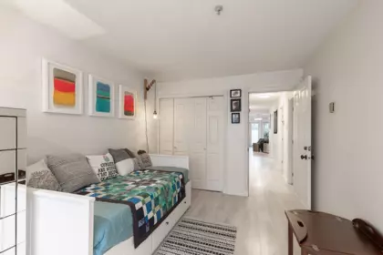 Office / Den Photo of 1 451 E Pender Street, Vancouver, BC