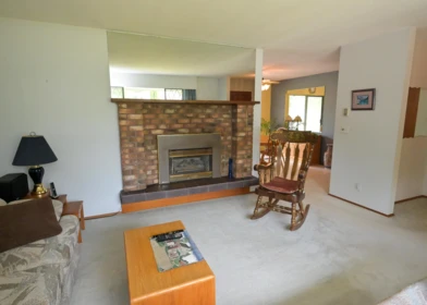 Kitchen Photo of 6473 Norvan Road, Sechelt, BC