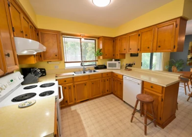 Primary Bathroom Photo of 6473 Norvan Road, Sechelt, BC