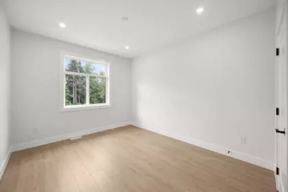 Staircase Photo of 23685 131a Avenue, Maple Ridge, BC