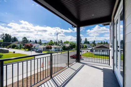 Backyard Photo of B 45945 Lewis Avenue, Chilliwack, BC