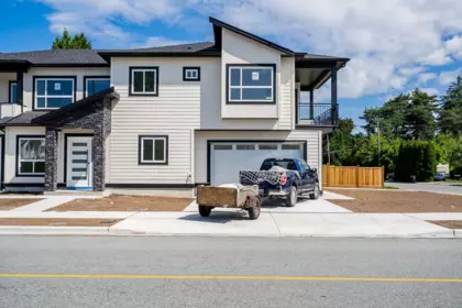Kitchen Photo of B 45945 Lewis Avenue, Chilliwack, BC